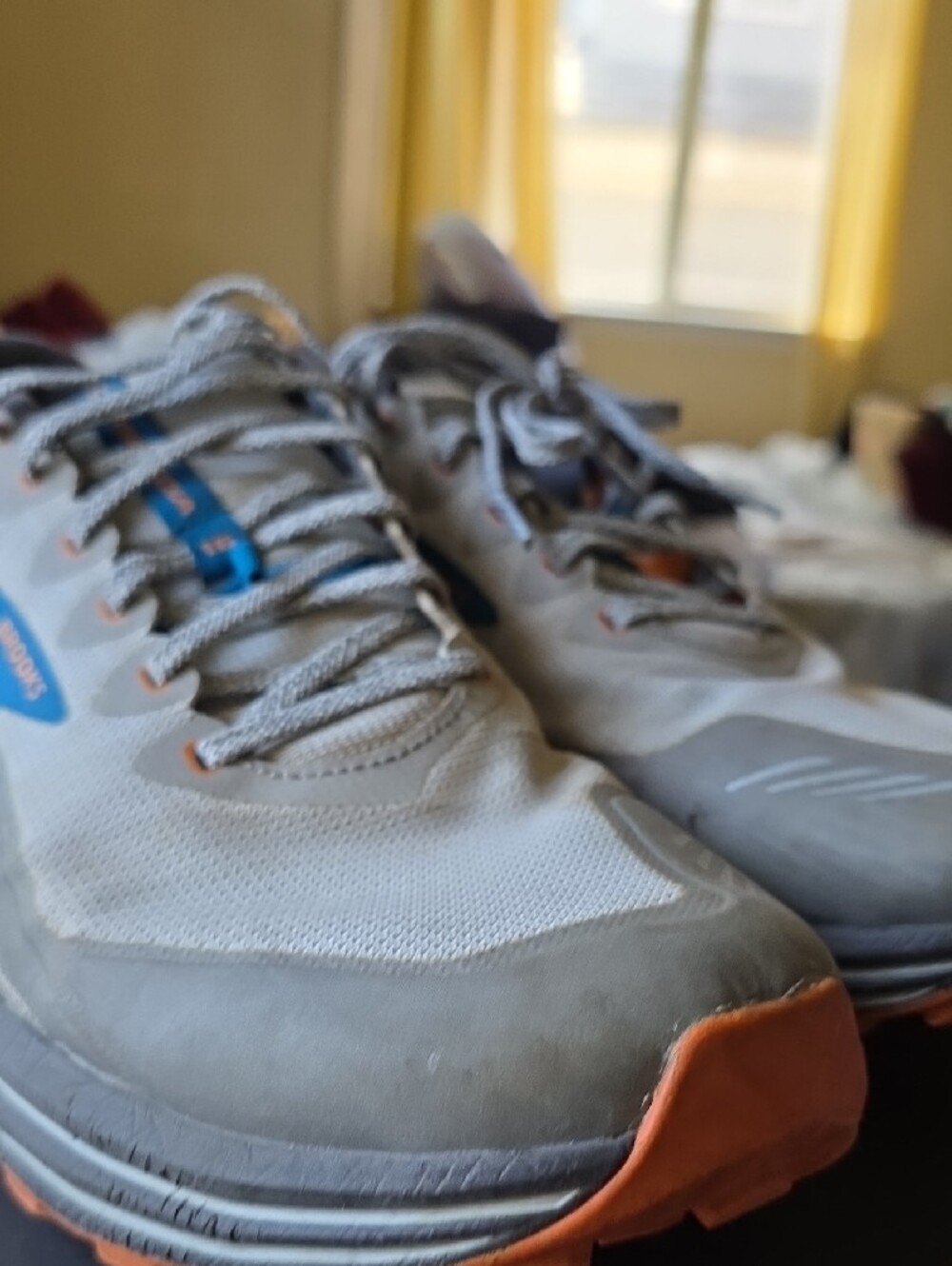 Brooks Men’s Gray and Blue Athletic Running Shoes with Orange Accents - Picture 4 of 7